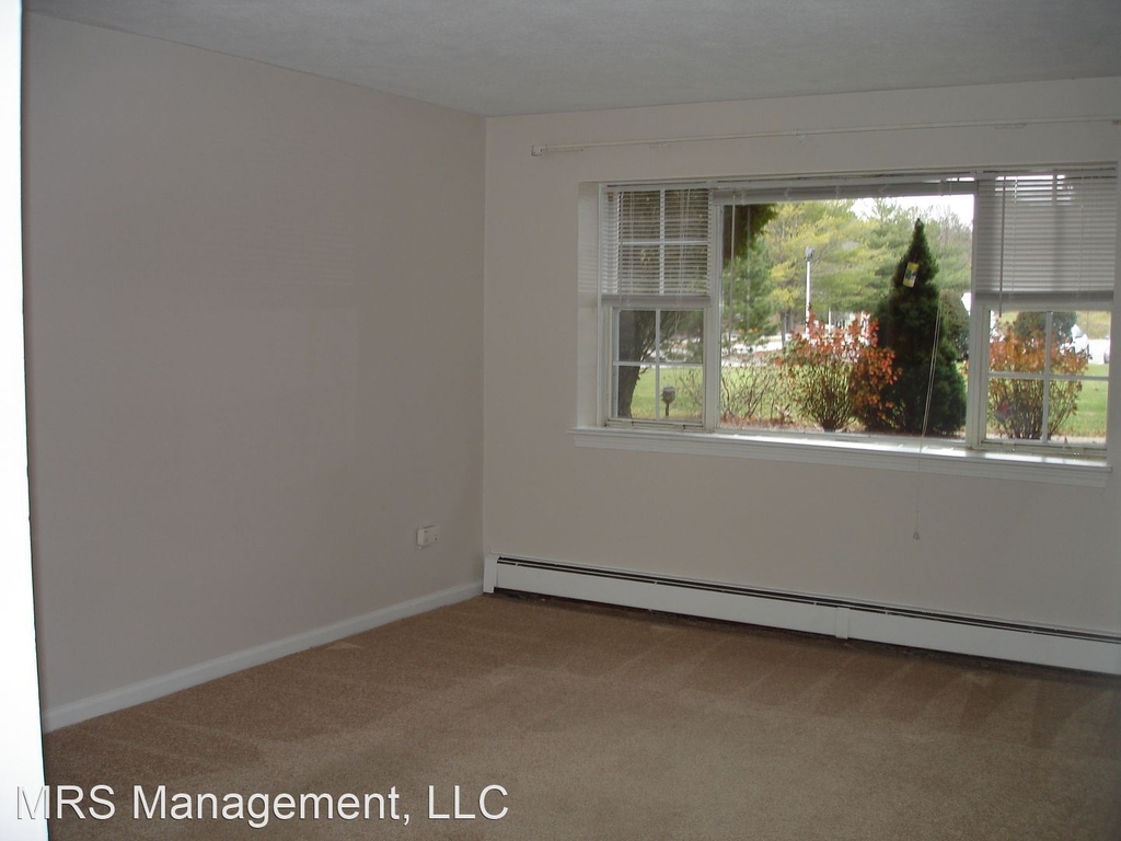 101 Colonial Drive - Photo 10
