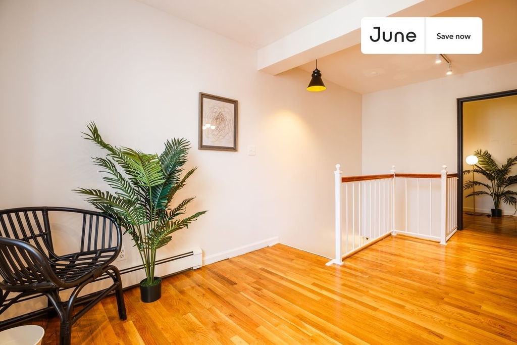 375 East 10th Street - Photo 1