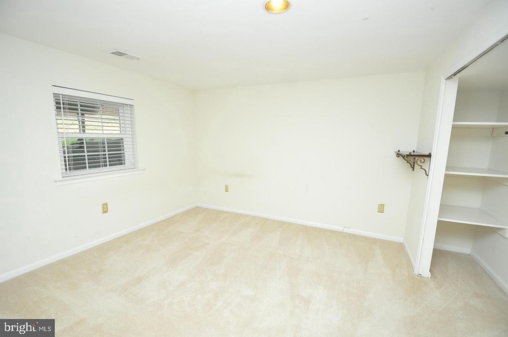 10 Dearden Pl - Photo 17