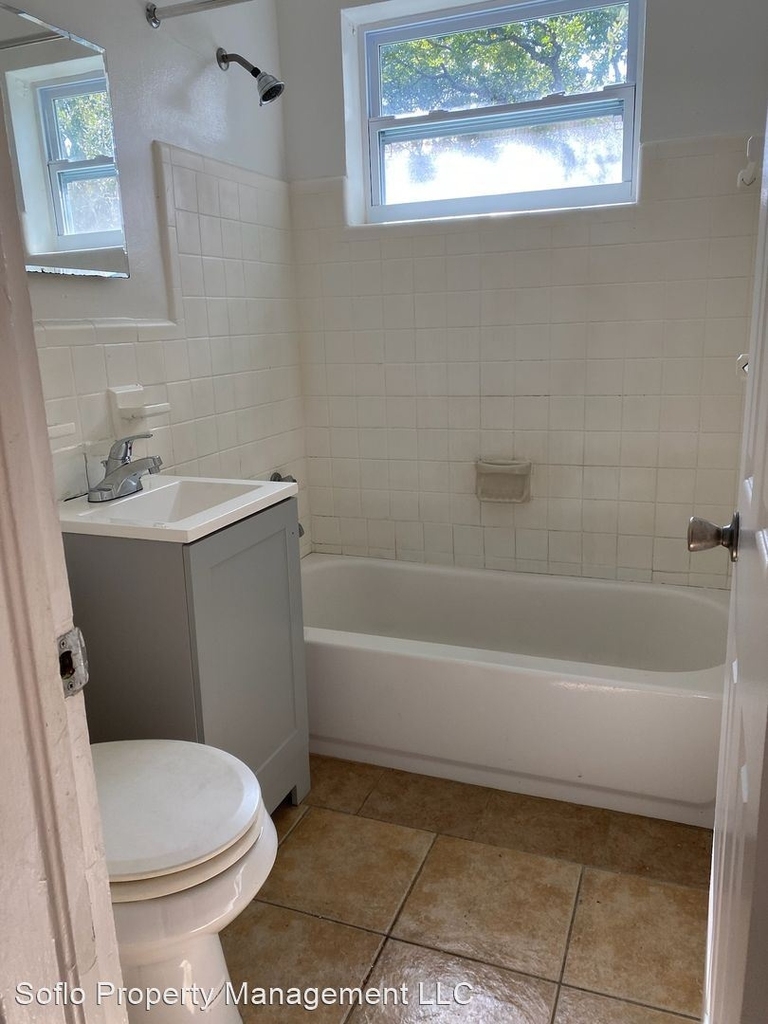 107 Sw 18th Ave - Photo 7