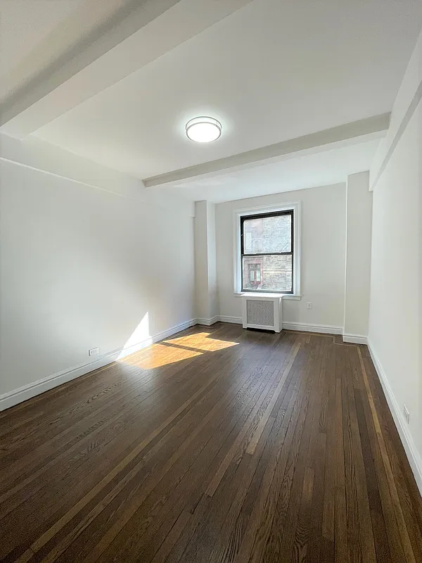 25 West 68th Street - Photo 3