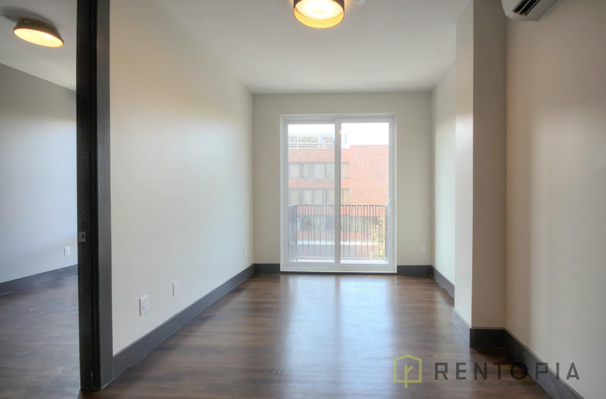 276 Nostrand Avenue - Photo 3