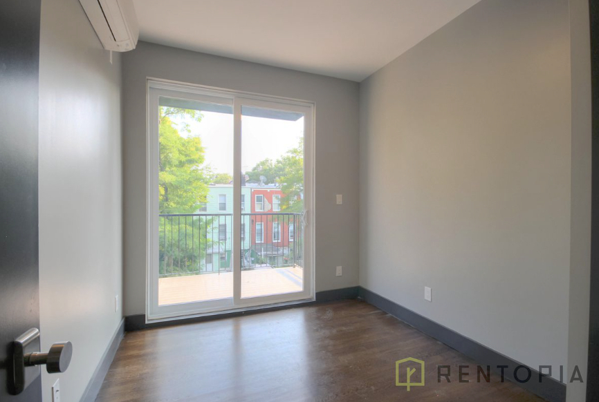 276 Nostrand Avenue - Photo 4