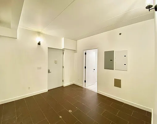 342 Eldert Street - Photo 9