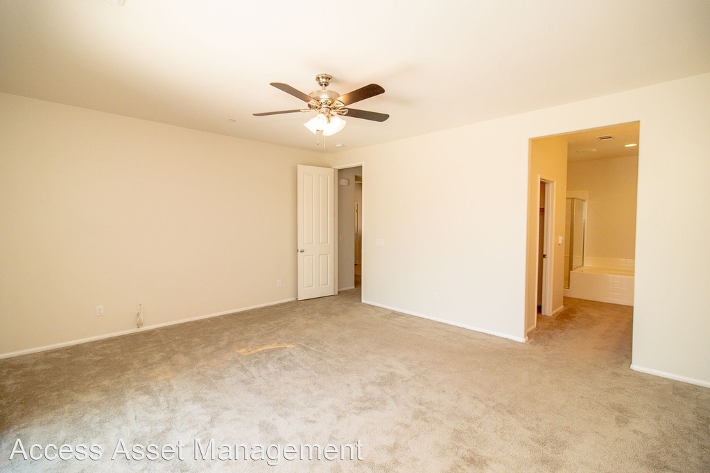 73936 Van Gogh Drive - Photo 3