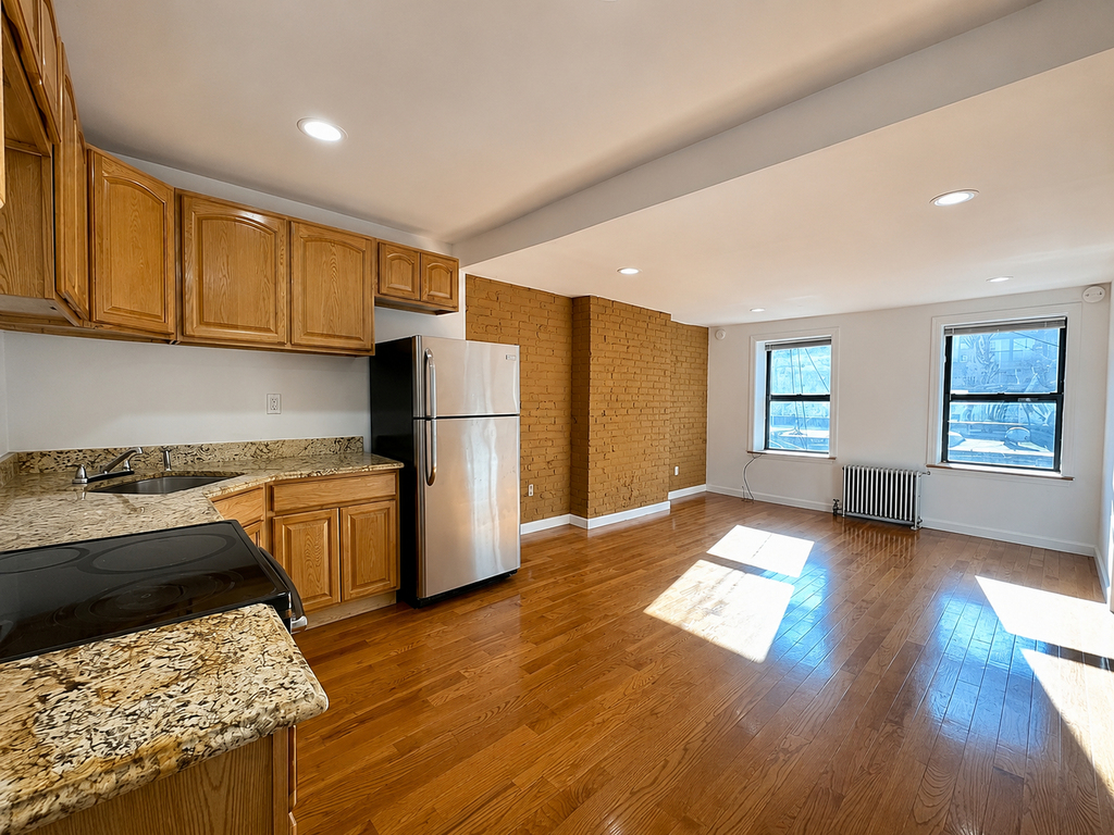422 East 118th Street - Photo 7