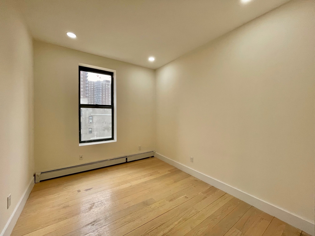 164 West 146th Street - Photo 8