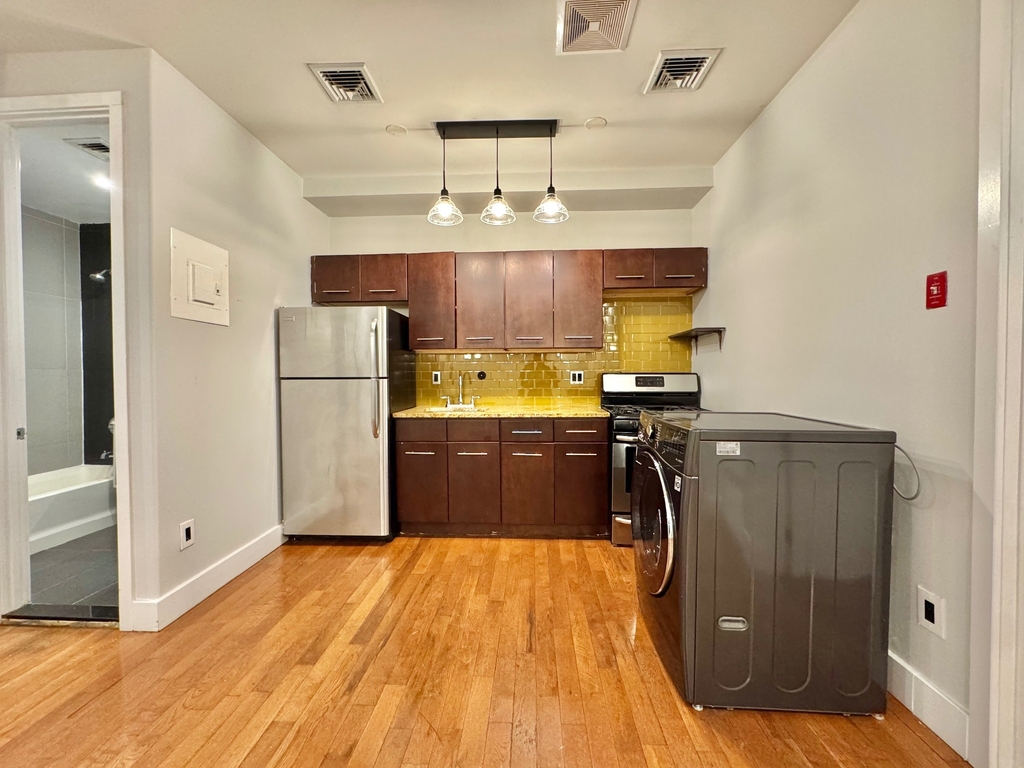 41 Havemeyer Street - Photo 7
