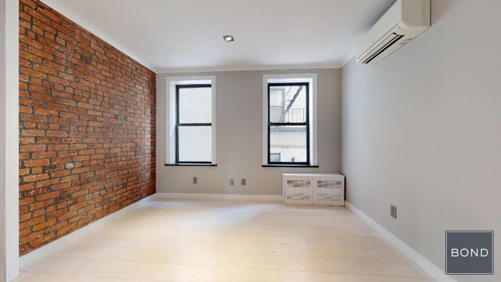 213 East 26th Street - Photo 3