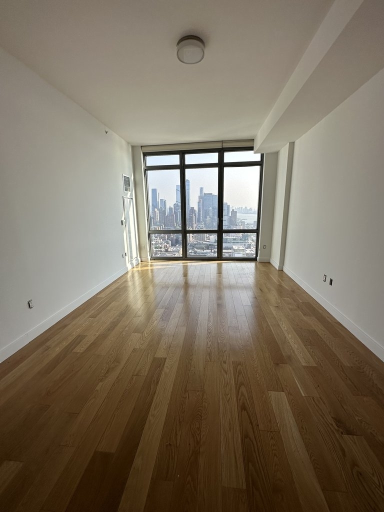 West 57th Street - Photo 4