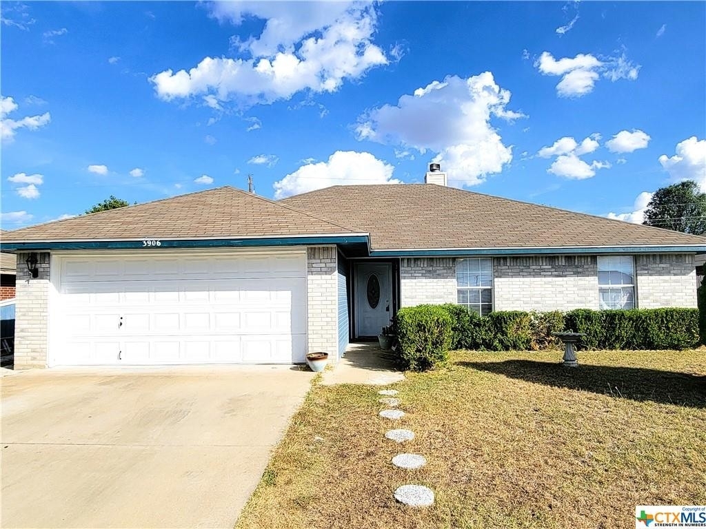 3906 Roundrock Drive - Photo 0