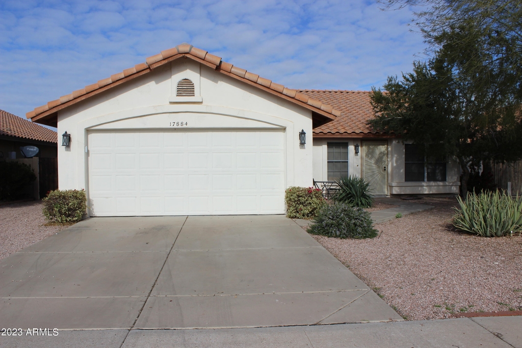 17884 W Santa Alberta Lane - Photo 0