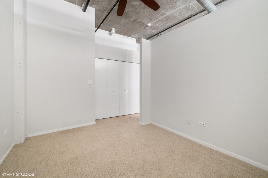 933 W Van Buren Street - Photo 13