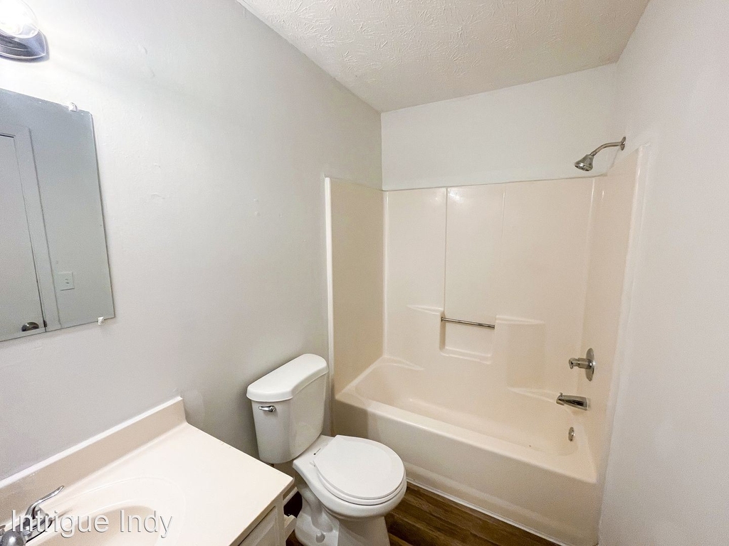 5035 Gifford Ave - Photo 20