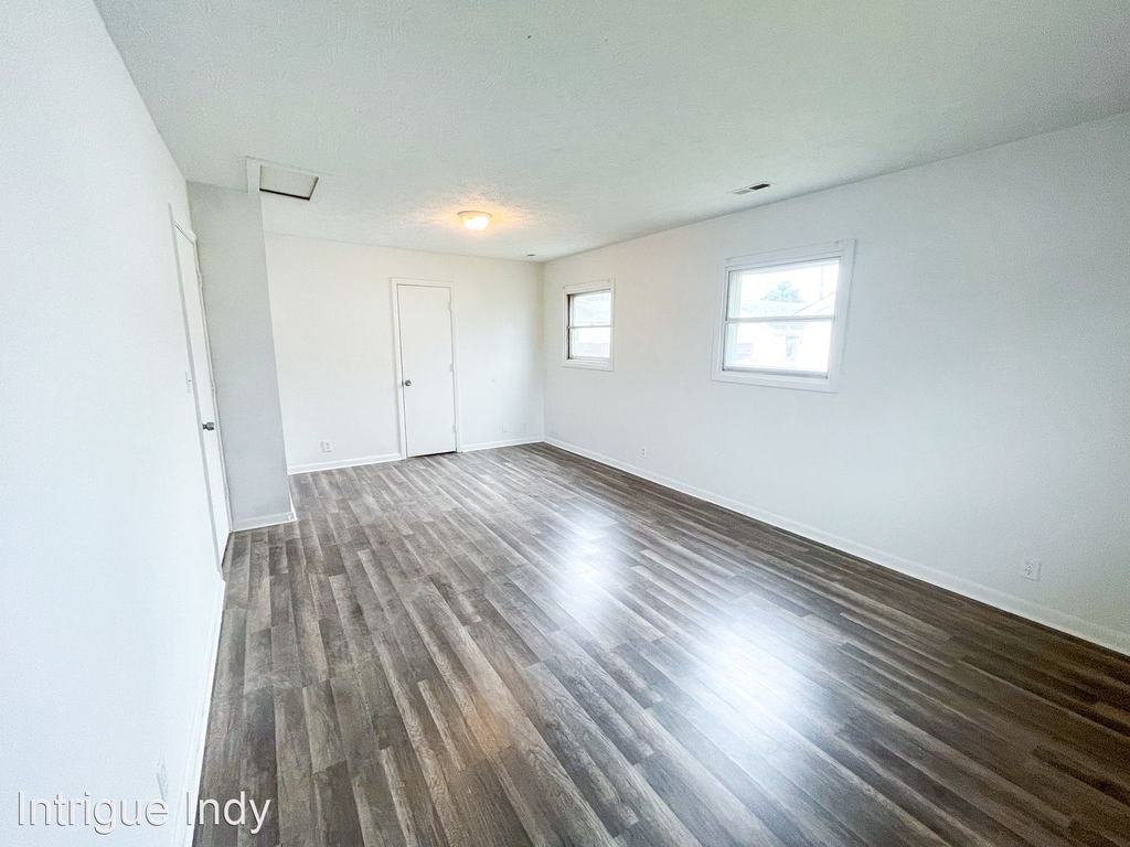 5035 Gifford Ave - Photo 22