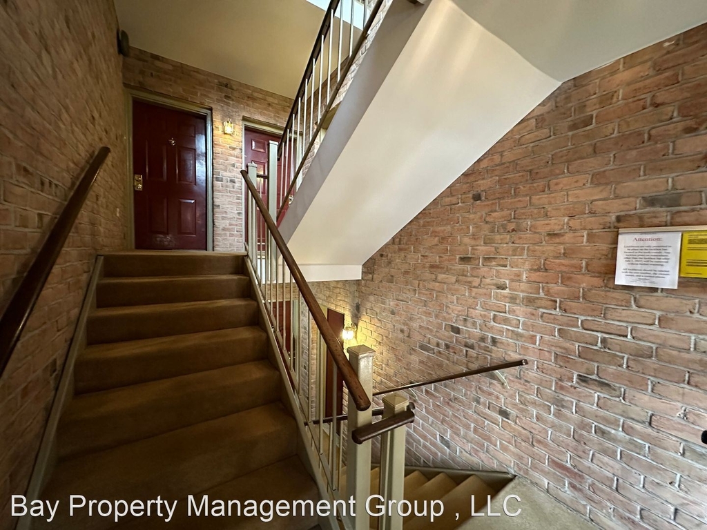 12 Cloverwood Ct Unit 202 - Photo 1