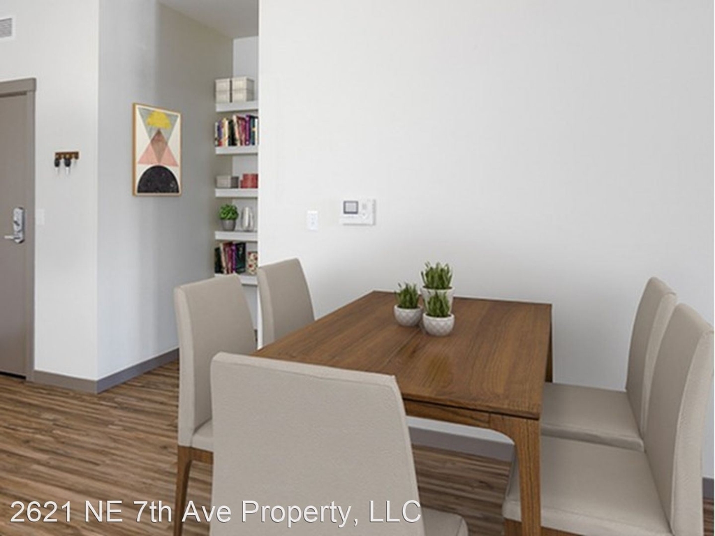 2621 Ne 7th Ave - Photo 11