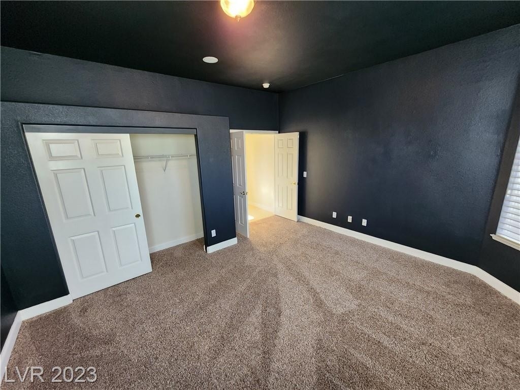 11237 Campsie Fells Court - Photo 19