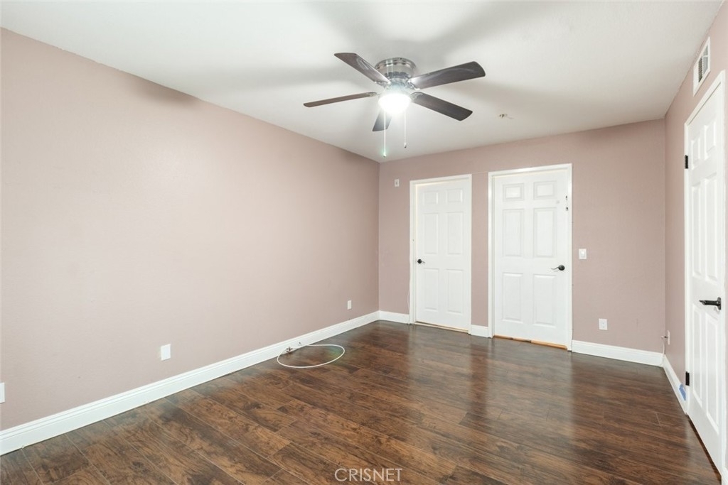 8816 Burnet Avenue - Photo 18