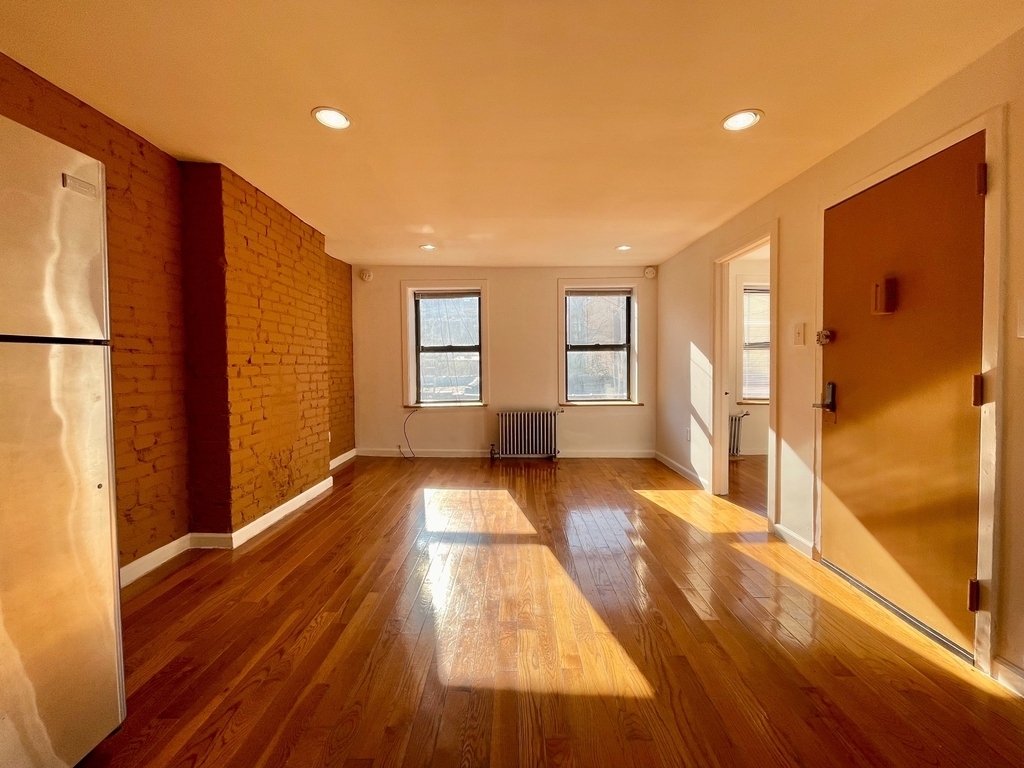 422 East 118th Street - Photo 5