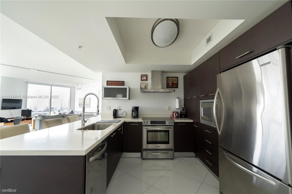 250 Sunny Isles Blvd # 3-905 - Photo 6