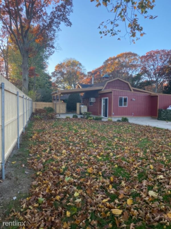 97 Grand Blvd Rear Cottage - Photo 9