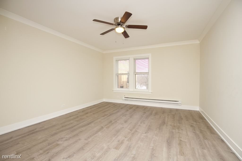 4220 N. Clark, Unit 4 - Photo 5