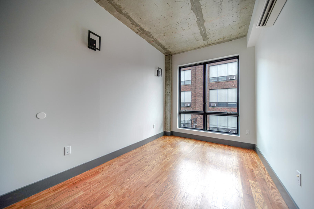 148 Bleecker Street - Photo 4