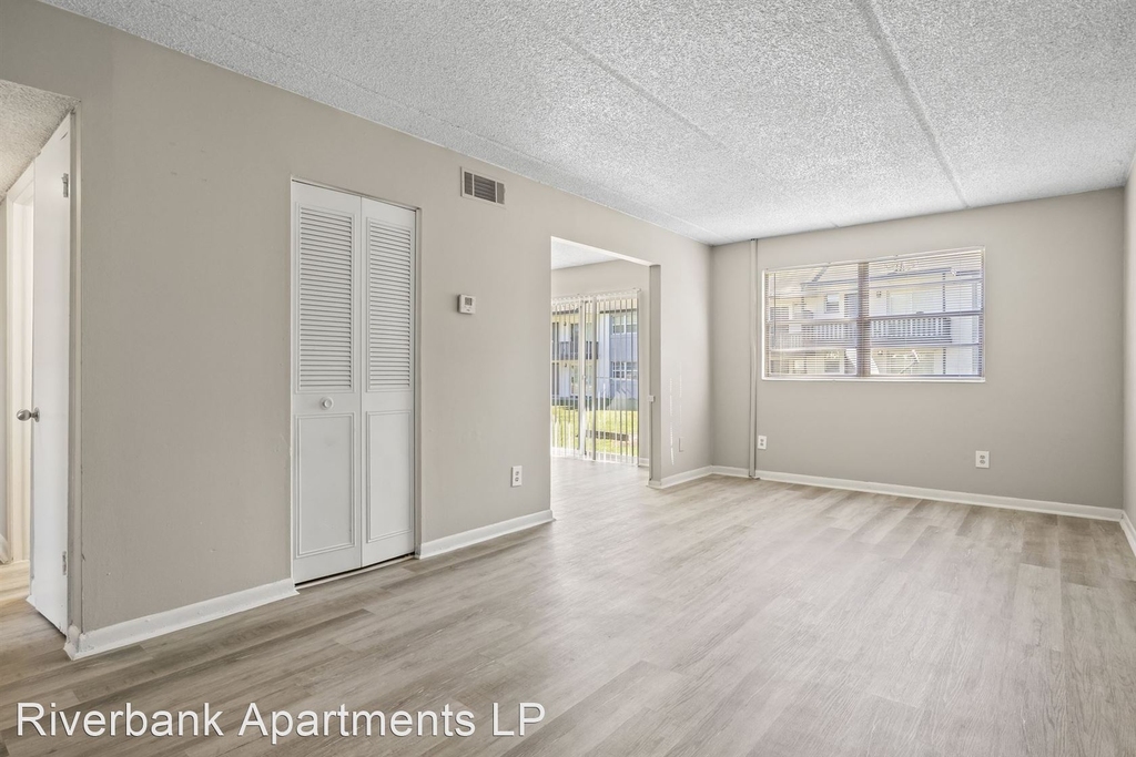 1591 Lane Ave S - Photo 1