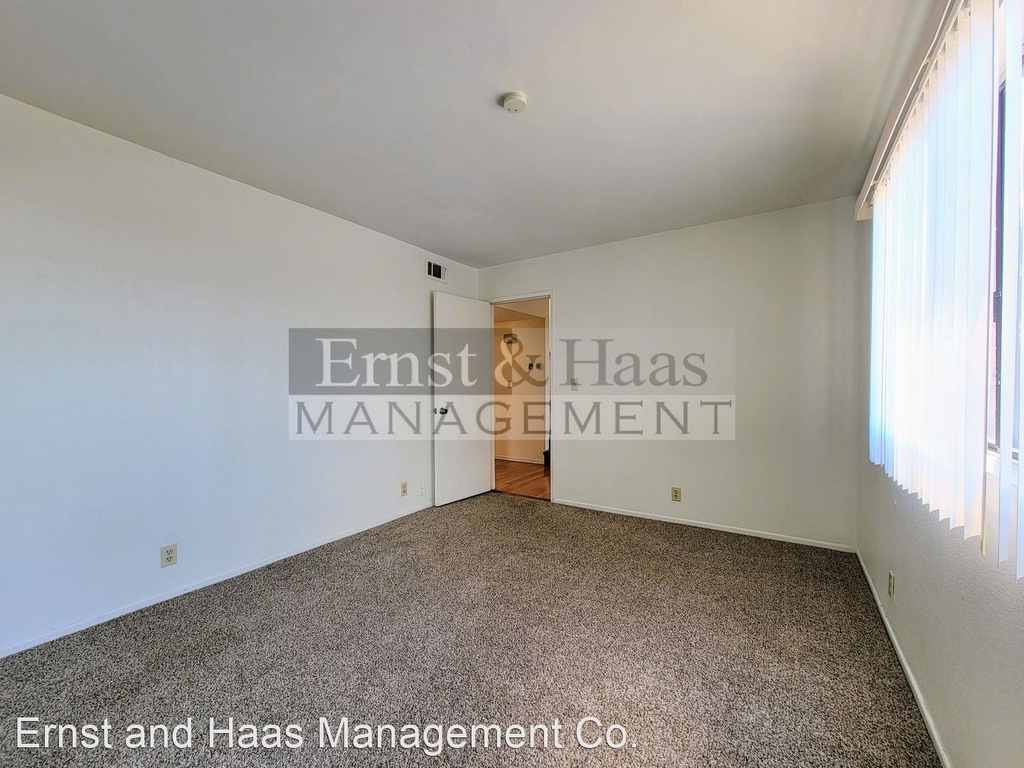 2755 E. Hill St - Photo 22