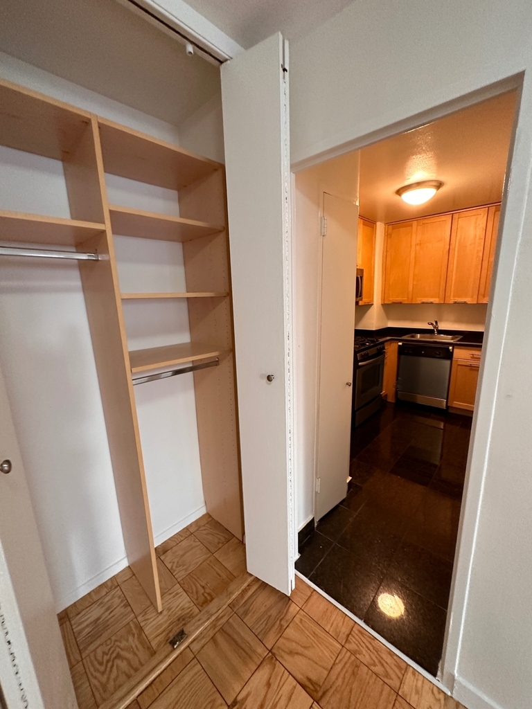  NO FEE ONE BEDROOM on 36th Street and 2nd Avenue - Photo 1