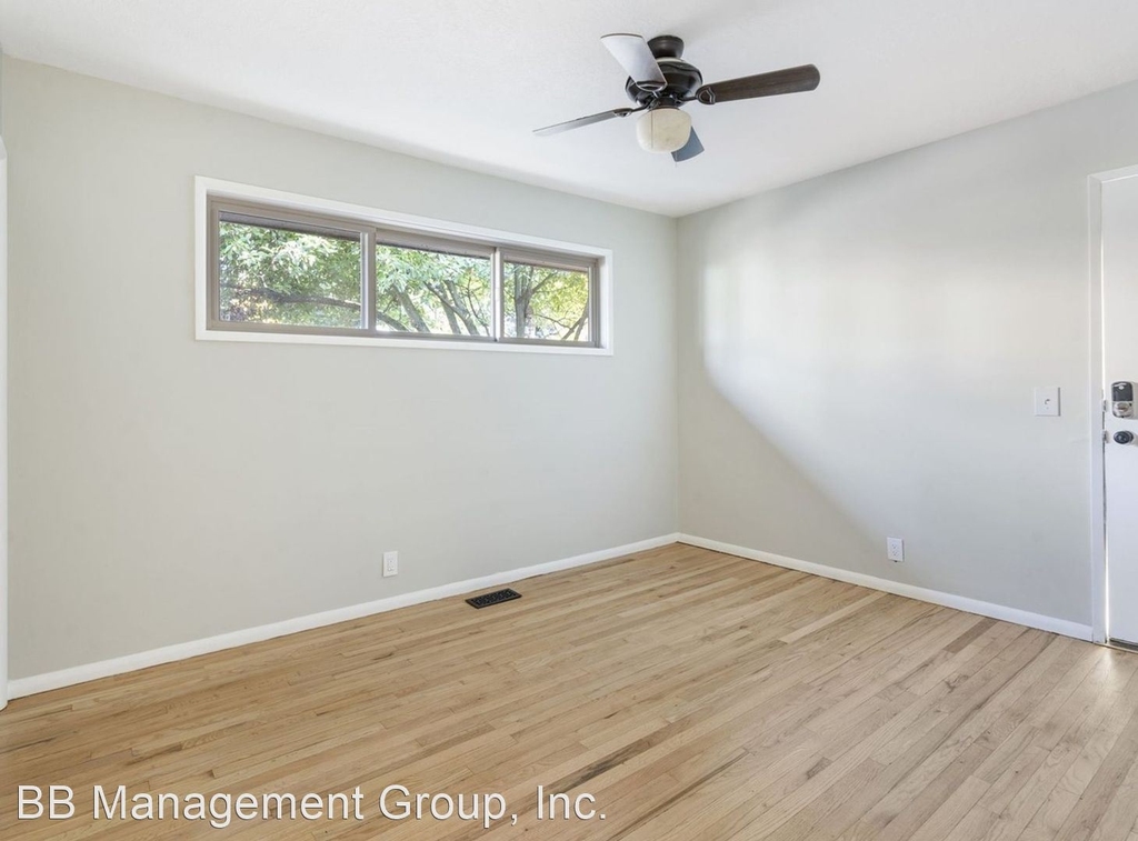 5017 Se 40th Ave. - Photo 11