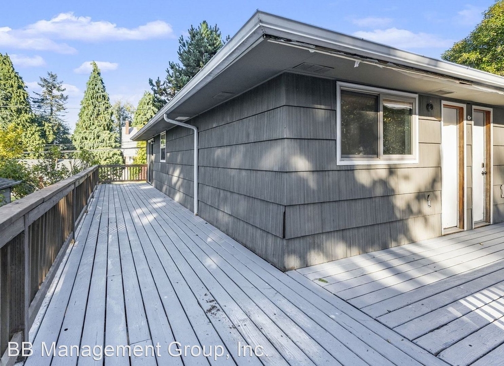 5017 Se 40th Ave. - Photo 20