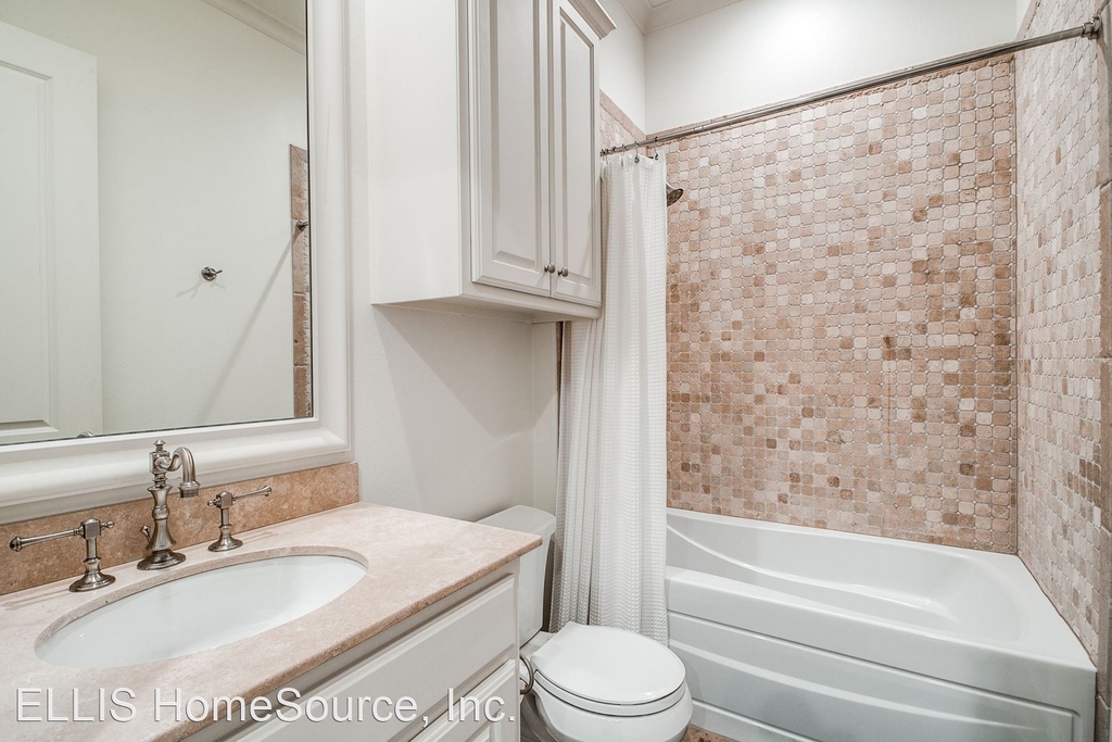 3616 Edgewater St. - Photo 18