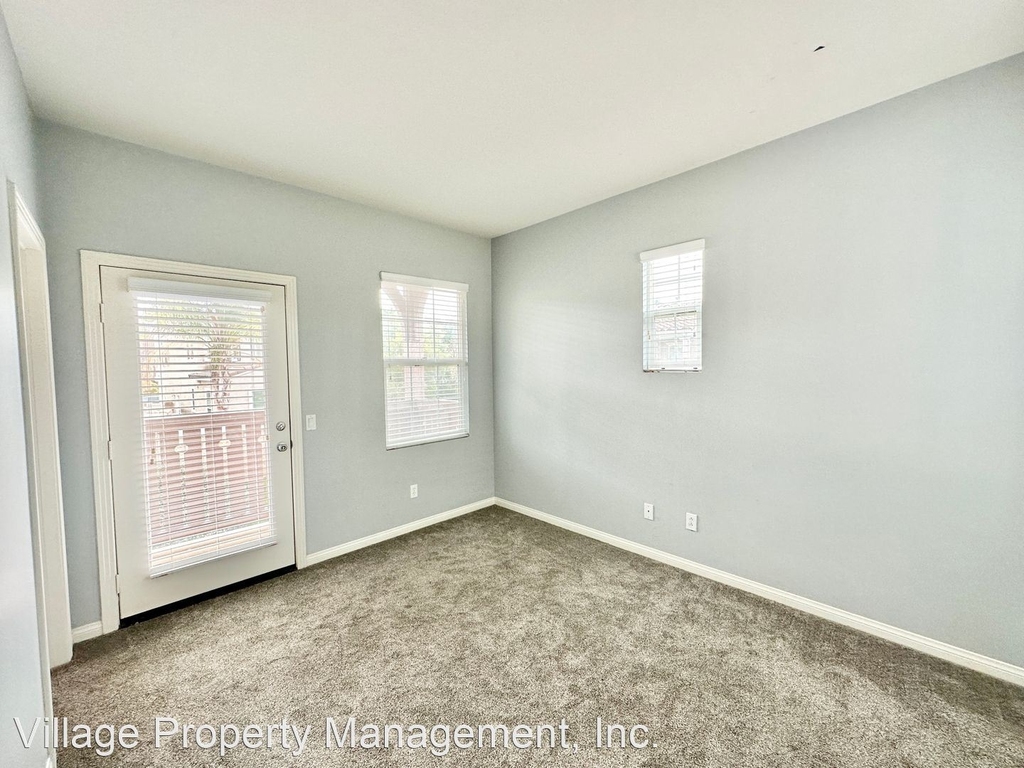 45922 Daviana Way - Photo 19