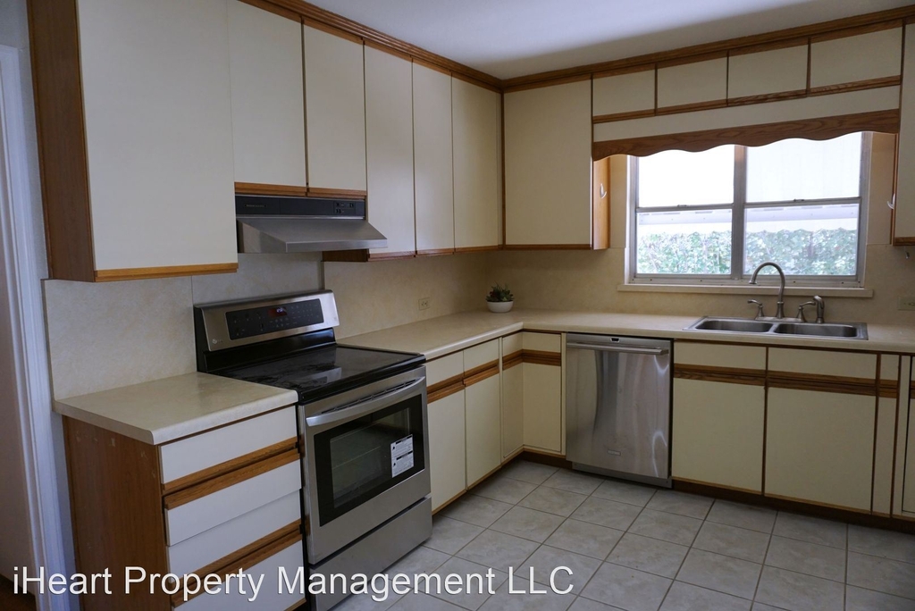 215 Calumet - Photo 8