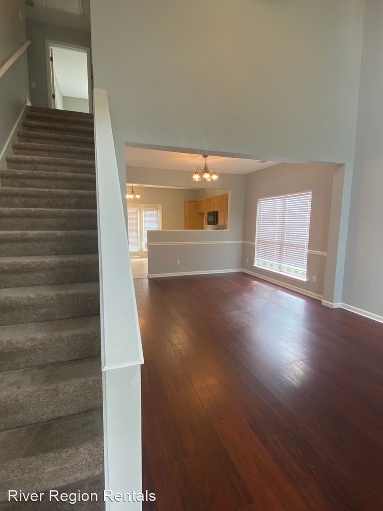 6560 Ridgeview Circle - Photo 2