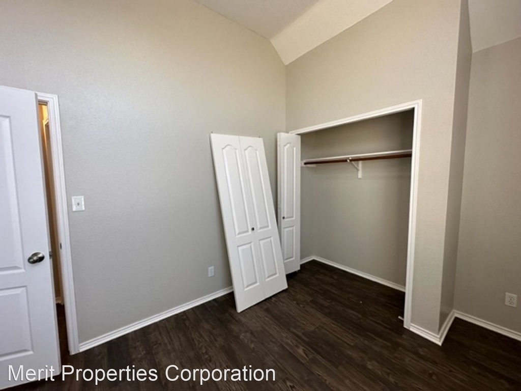 1504 Zephyr Lane - Photo 16