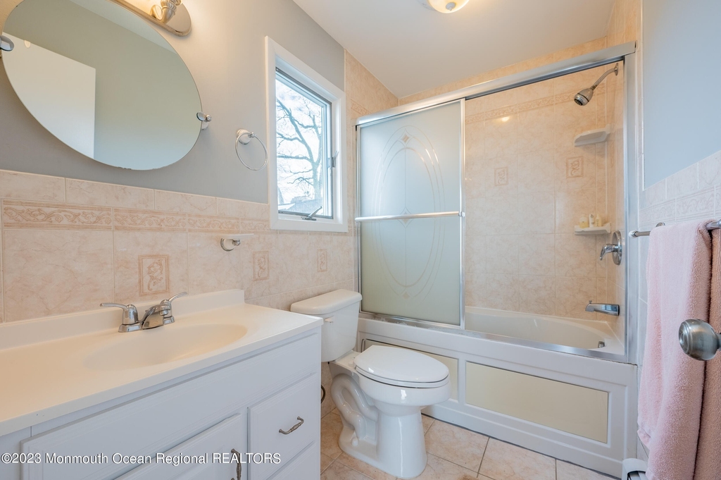 637 Beacon Boulevard - Photo 20