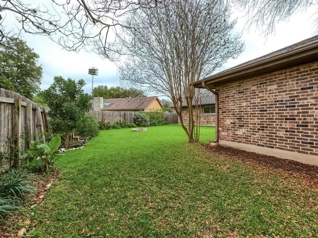 7202  Squirrel Oak Cir - Photo 32