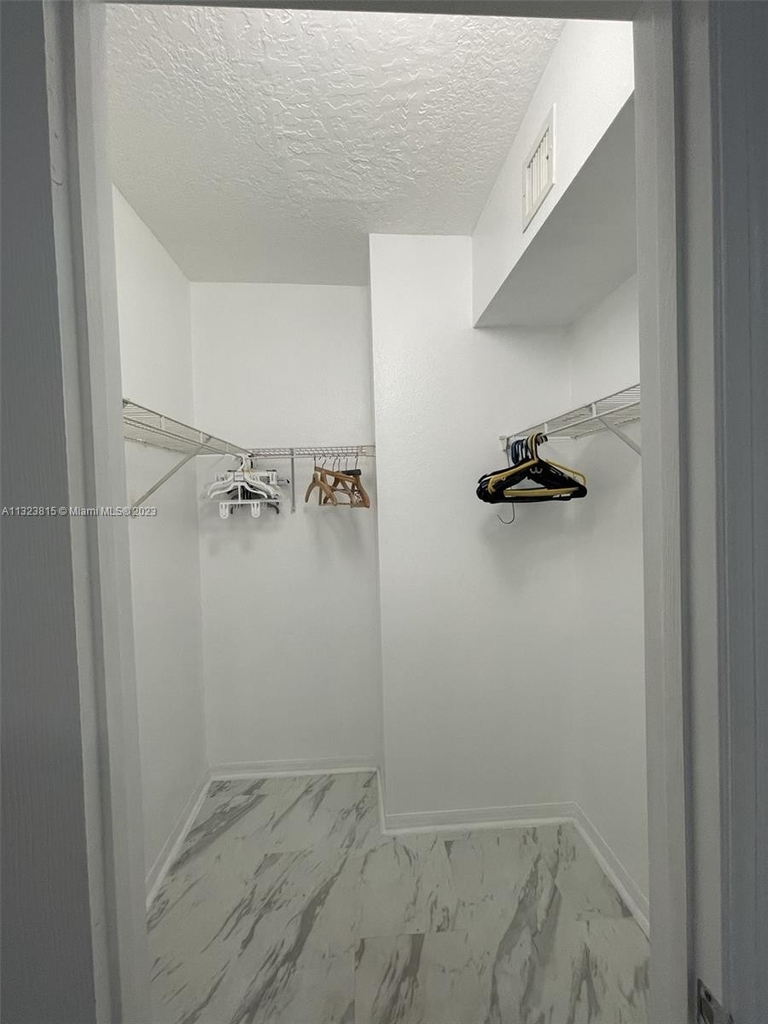215 Sw 117th Ter - Photo 61