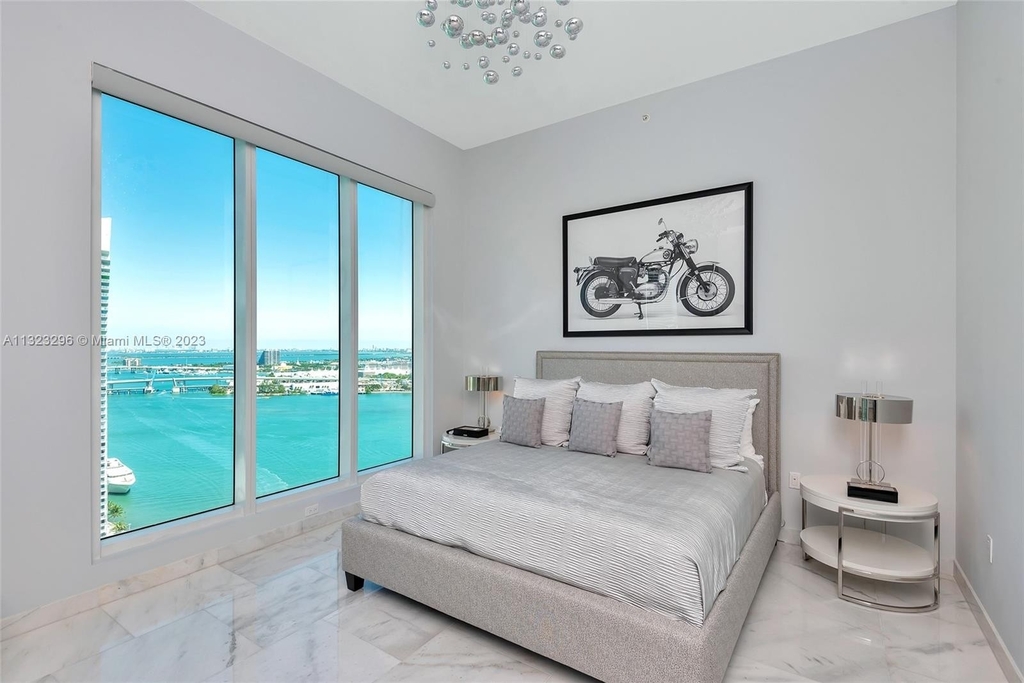 900 Brickell Key Blvd - Photo 25