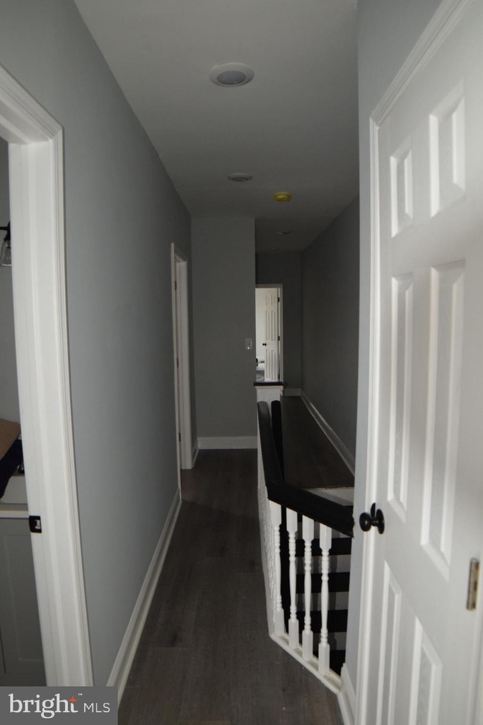 232 Marks Avenue - Photo 13