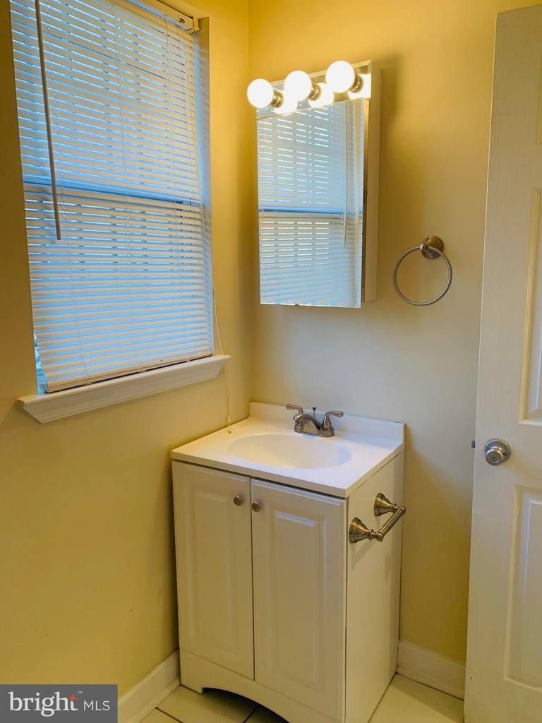 2521 Kent Town Place - Photo 6