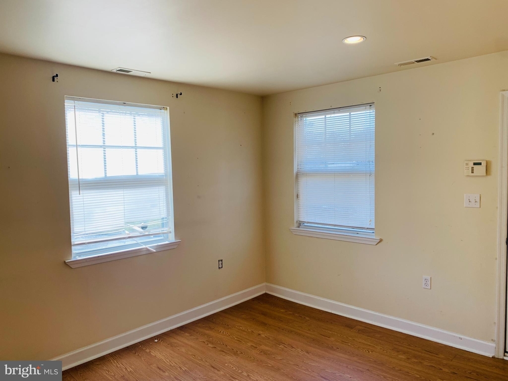 2521 Kent Town Place - Photo 11