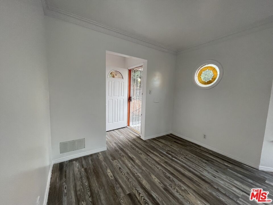 1600 Oakwood - Photo 14