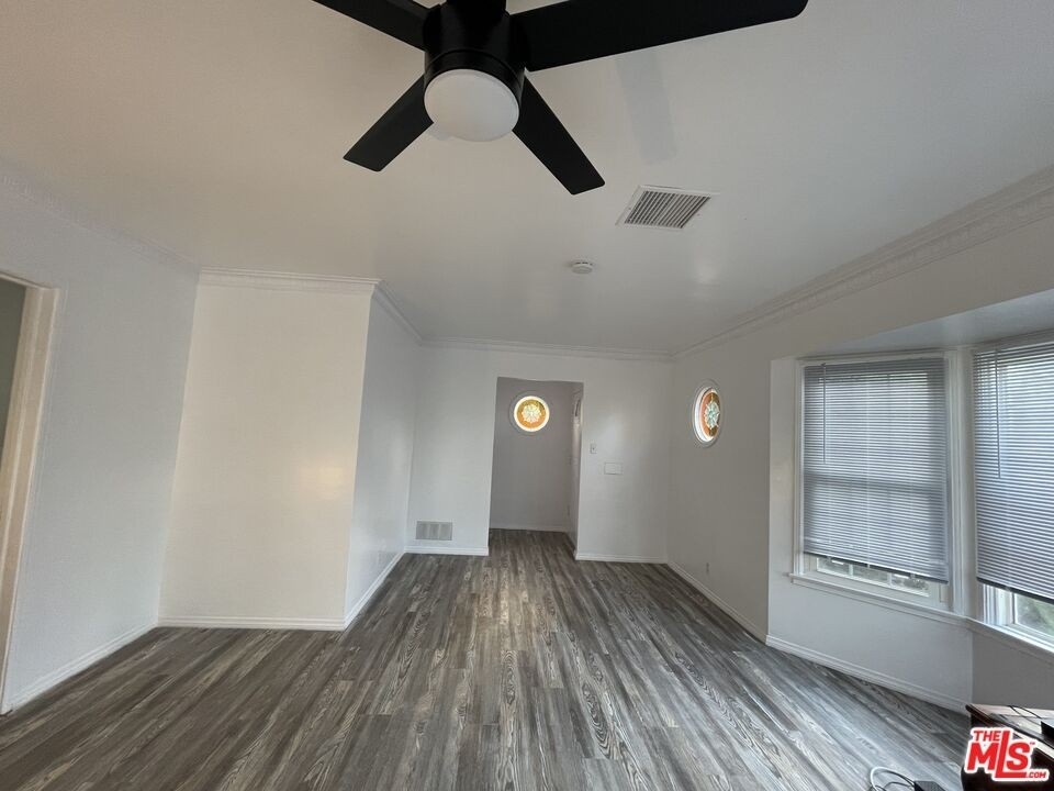 1600 Oakwood - Photo 16