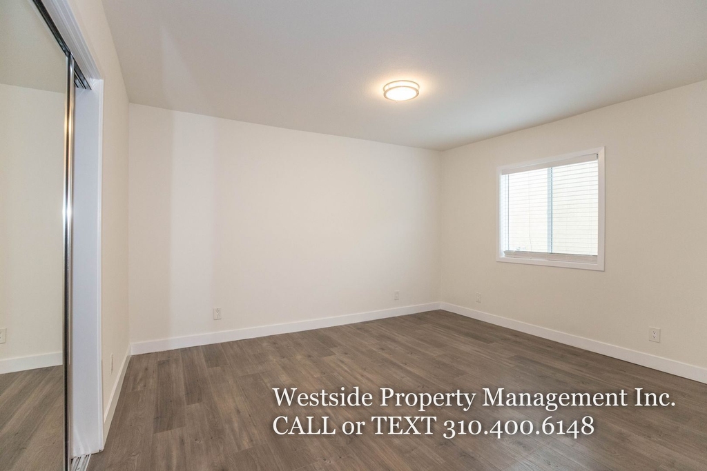 2723 W. 73rd Street - Photo 11