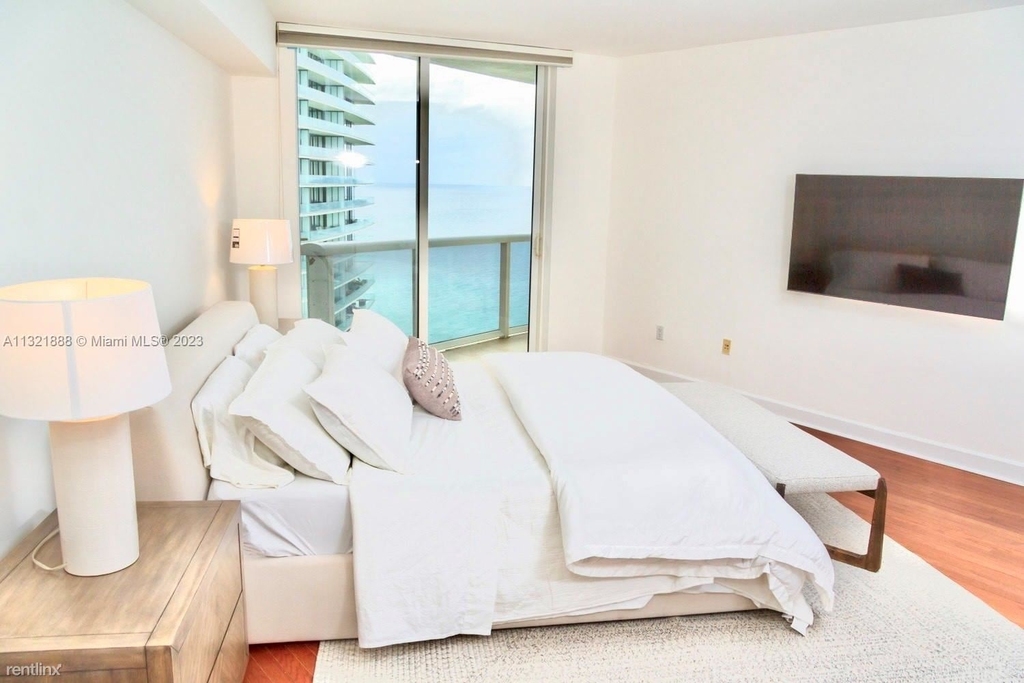 18911 Collins Ave Apt 2802 - Photo 3