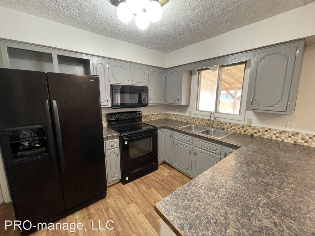 220 N. Ladino Dr. - Photo 4